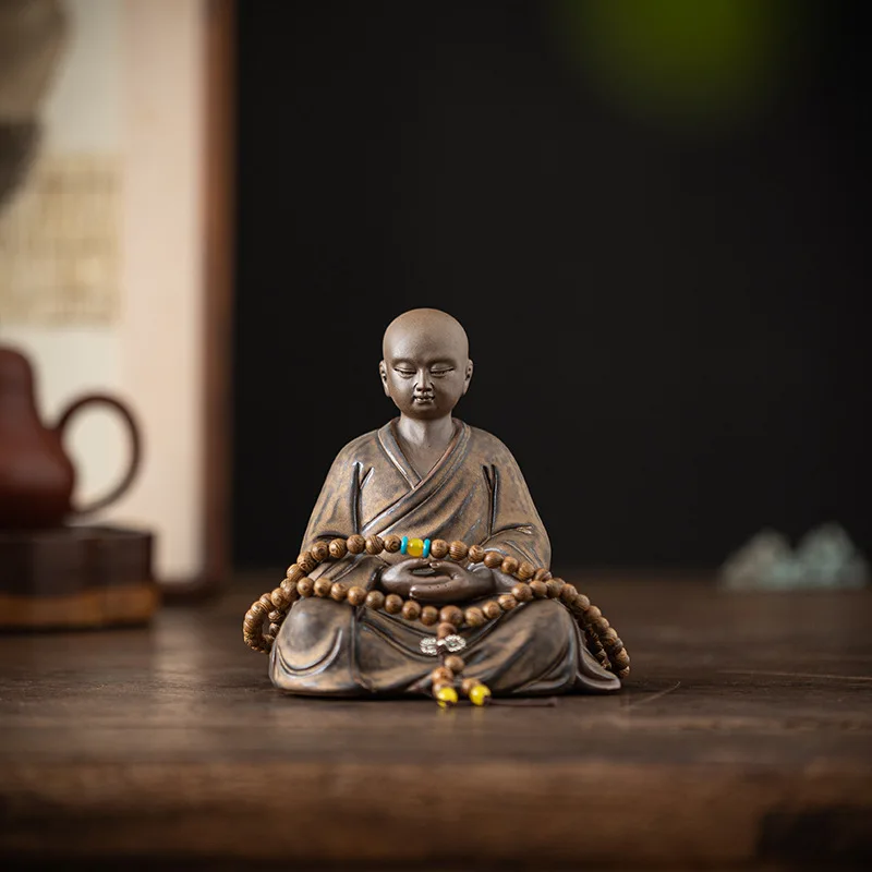 Retro style Ceramic Little Monk High-end purple Sand art Sculpture Home Room Office Tea Room Desktop Decorative Figure Statue
Retro style Ceramic Little Monk High-end purple Sand art Sculpture Home Room Office Tea Room Desktop Decorative Figure Statue