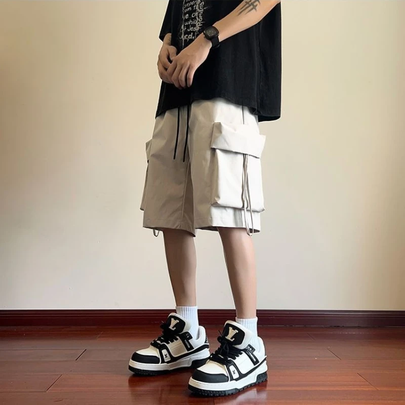 Summer Men's Shorts American Style Workwear Design Large Pockets Mid-Length Straight Cut Slimming Fit Versatile Outdoor Wear
Summer Men's Shorts American Style Workwear Design Large Pockets Mid-Length Straight Cut Slimming Fit Versatile Outdoor Wear