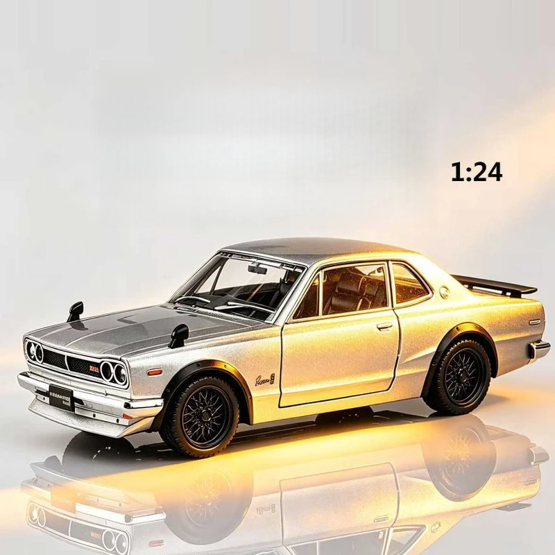 Модель спортивного автомобиля Nissan GT-R 2000 года, масштаб 1:22, классическая, имитация, из сплава, со звуком и светом, игрушка для хобби и коллекционирования, детский подарок
Модель спортивного автомобиля Nissan GT-R 2000 года, масштаб 1:22, классическая, имитация, из сплава, со звуком и светом, игрушка для хобби и коллекционирования, детский подарок
