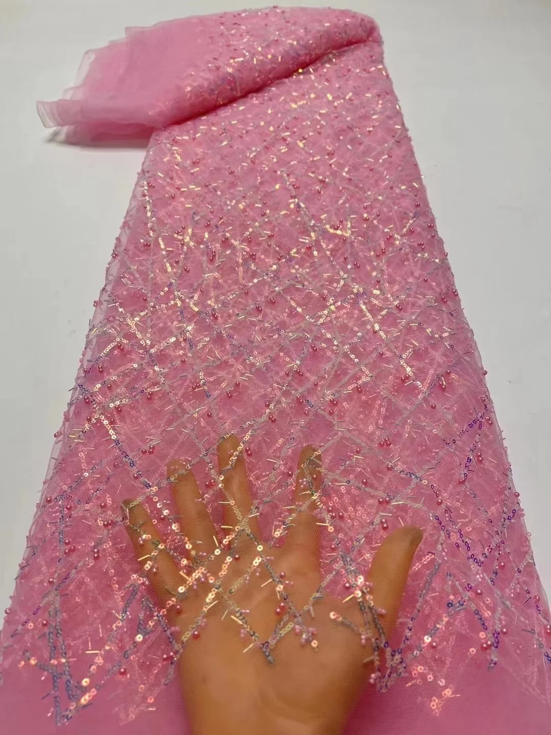 Latest Pink African Lace Fabric High Quality Sequins Groom Embroidery For Women Wedding Party Dress Mesh Beaded Fabric 5 Yards
Latest Pink African Lace Fabric High Quality Sequins Groom Embroidery For Women Wedding Party Dress Mesh Beaded Fabric 5 Yards