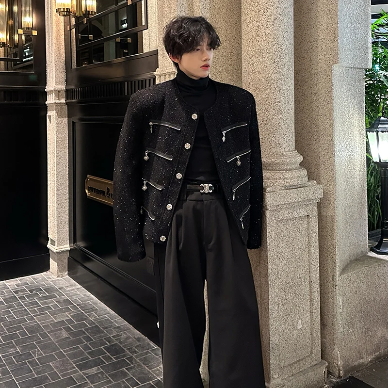 Осенняя куртка, мужская элегантная куртка, корейское роскошное короткое пальто, модные трендовые мужские повседневные куртки с несколькими молниями и блестками, белые
Осенняя куртка, мужская элегантная куртка, корейское роскошное короткое пальто, модные трендовые мужские повседневные куртки с несколькими молниями и блестками, белые