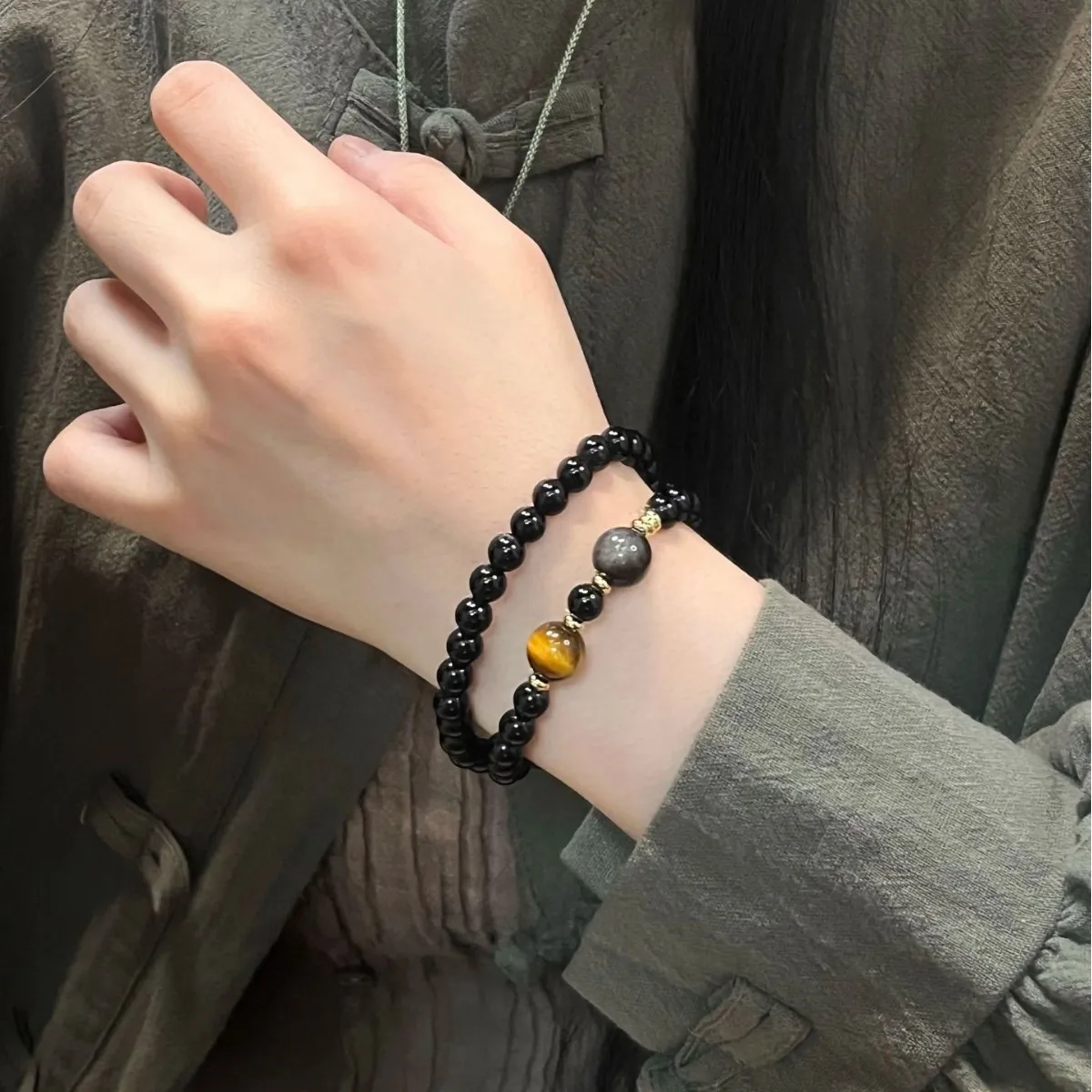 Natural Obsidian Bracelet Women Tiger Eye Double Wrap Bracelet Men Vintage Niche Light Luxury Stackable Jewelry Gifts
Natural Obsidian Bracelet Women Tiger Eye Double Wrap Bracelet Men Vintage Niche Light Luxury Stackable Jewelry Gifts
