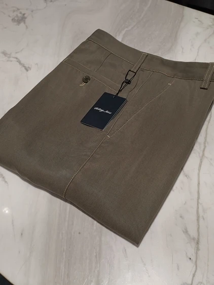 Мужские повседневные брюки Old Sle: тонкие, прямого кроя, светло-хаки, для бизнеса и отдыха, весенний сезон, 100% лиоцелл
Мужские повседневные брюки Old Sle: тонкие, прямого кроя, светло-хаки, для бизнеса и отдыха, весенний сезон, 100% лиоцелл