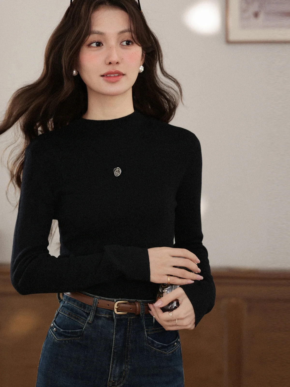 Женский трикотажный топ Bla Slim Fit с отворотами, базовый слой, повседневный, с длинным рукавом, стандартной длины, модный, осенний
Женский трикотажный топ Bla Slim Fit с отворотами, базовый слой, повседневный, с длинным рукавом, стандартной длины, модный, осенний