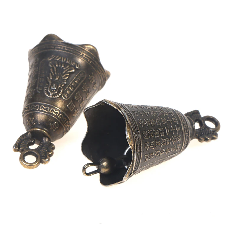2PCS Mini Antique Bell Traditional China Mini Brass Copper Sculpture Pray Guanyin Bell Decorative Bronze Pendant Gift 
2PCS Mini Antique Bell Traditional China Mini Brass Copper Sculpture Pray Guanyin Bell Decorative Bronze Pendant Gift
