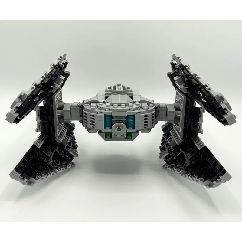 MOC-236008 Серия космической войны, строительный блок, сцена, имитация головоломки, игрушка, креативный кирпичный космический корабль, детские игрушки «сделай сам», 702 шт.
MOC-236008 Серия космической войны, строительный блок, сцена, имитация головоломки, игрушка, креативный кирпичный космический корабль, детские игрушки «сделай сам», 702 шт.