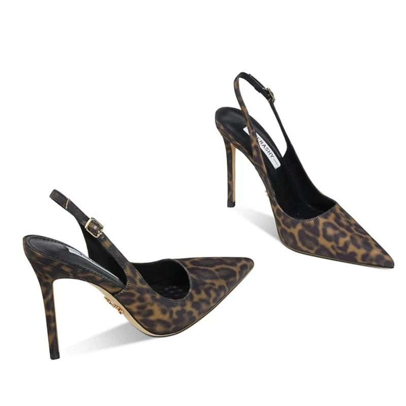 #YJ26-H10 Yuejinlong Summer High Heels for Women | 10cm Stiletto Pointed Toe Sandals | Sexy One-word Buckle Party Shoes
#YJ26-H10 Yuejinlong Summer High Heels for Women | 10cm Stiletto Pointed Toe Sandals | Sexy One-word Buckle Party Shoes