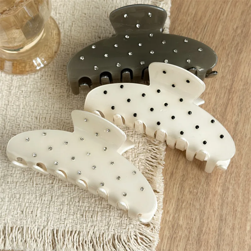 Korean Woman Elegant diamond inlaid Acetate Hair Claws Ladies Light Luxury Barrettes Hair Clips Girls Hair Accessories
Korean Woman Elegant diamond inlaid Acetate Hair Claws Ladies Light Luxury Barrettes Hair Clips Girls Hair Accessories