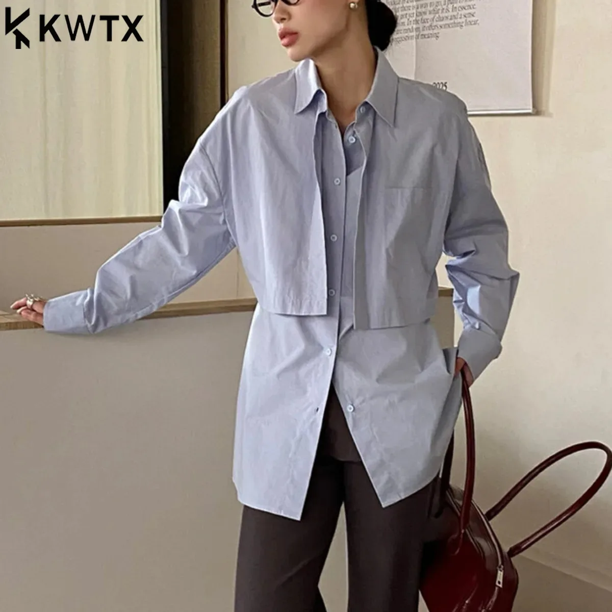 KWTX 2025 New Fashion Deconstructed Shirt Fake Two-Tie Top Women Elegant Office Casual Blouse Autumn Versatile Chic Street Style
KWTX 2025 New Fashion Deconstructed Shirt Fake Two-Tie Top Women Elegant Office Casual Blouse Autumn Versatile Chic Street Style