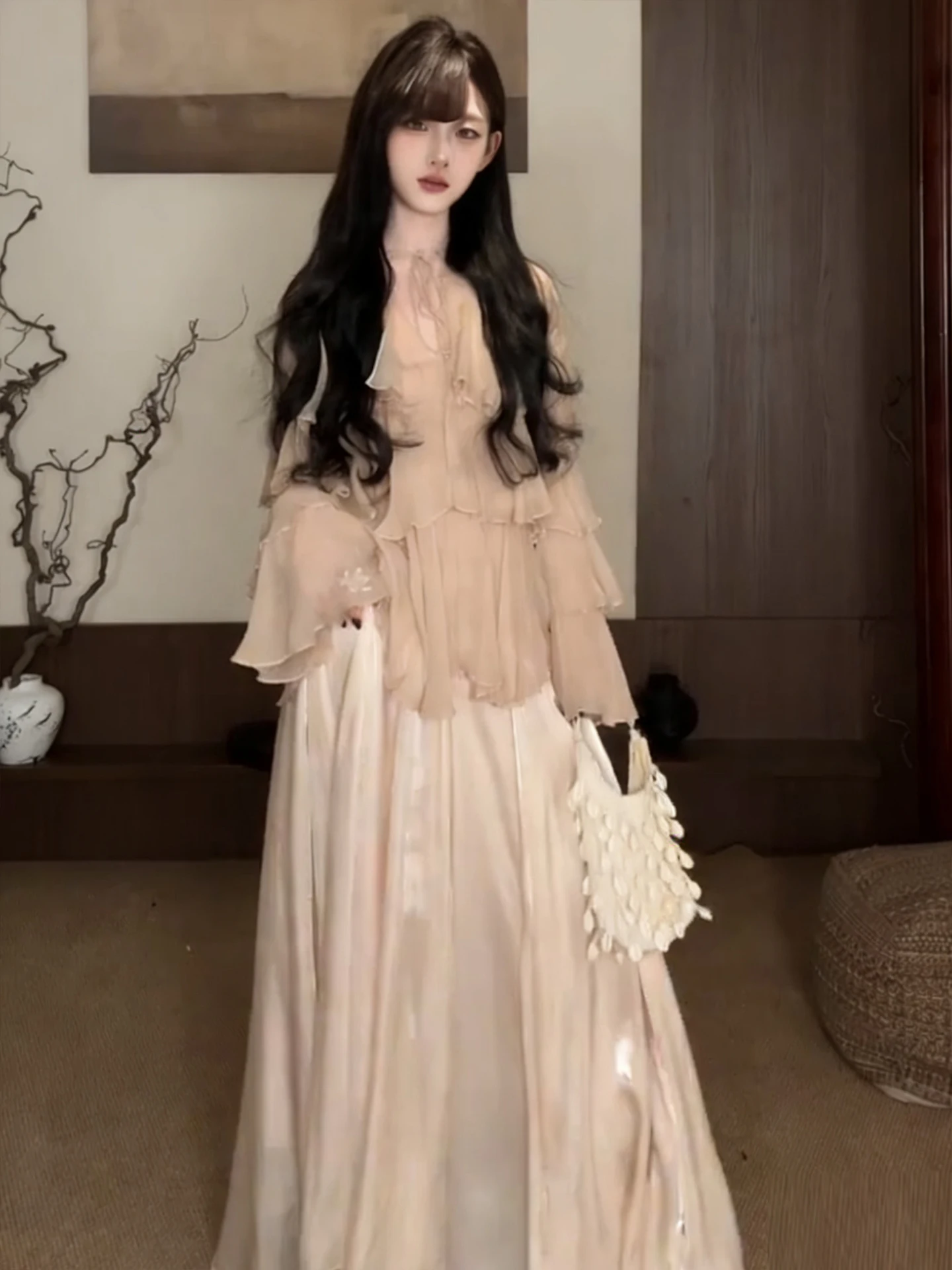 Keni plus Size Loose Chiffon Shirt Women's Winter Fashion Half Skirt Asymmetric High Waist Long Sleeve V-Neck Commute Style
Keni plus Size Loose Chiffon Shirt Women's Winter Fashion Half Skirt Asymmetric High Waist Long Sleeve V-Neck Commute Style