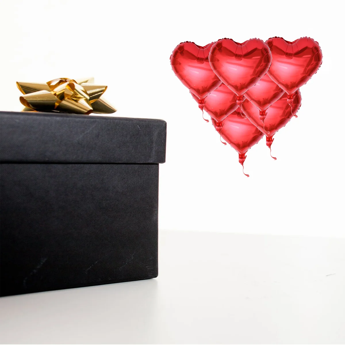 10Pcs Heart-Shaped Foil Balloons Red 18 Inch Wedding Decorations for Valentine's Day Bridal Shower Party Helium Air
10Pcs Heart-Shaped Foil Balloons Red 18 Inch Wedding Decorations for Valentine's Day Bridal Shower Party Helium Air