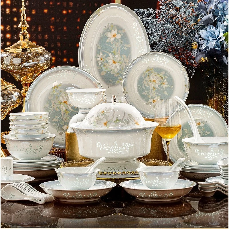 High-value Chinese Tableware Exquisite Porcelain High-white Porcelain Dishes Set Household Gift 48 Pieces for Newlyweds
High-value Chinese Tableware Exquisite Porcelain High-white Porcelain Dishes Set Household Gift 48 Pieces for Newlyweds