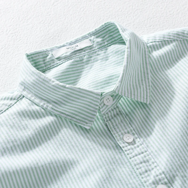 Мужская летняя полосатая повседневная рубашка с коротким рукавом - модные молодежные стильные универсальные мужские рубашки свободного покроя
Мужская летняя полосатая повседневная рубашка с коротким рукавом - модные молодежные стильные универсальные мужские рубашки свободного покроя