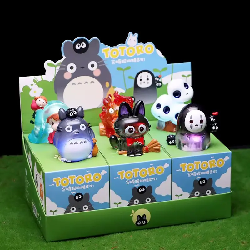 Anime Kawaii Totoro Blind Box Miyazaki Hayao Fairy Tale Elf Mysterious Handmade Model Children'S Birthday Gift Desktop Ornament
Anime Kawaii Totoro Blind Box Miyazaki Hayao Fairy Tale Elf Mysterious Handmade Model Children'S Birthday Gift Desktop Ornament
