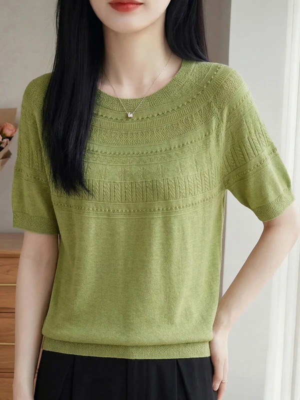 Elegant Light Beige round Neck Short Sleeve Knitted Top Hollow out Thin Spun Loose Fitting Casual Style Women's T-Shirt
Elegant Light Beige round Neck Short Sleeve Knitted Top Hollow out Thin Spun Loose Fitting Casual Style Women's T-Shirt