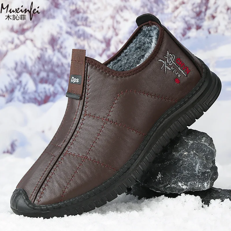 Winter Men's Cotton Shoes Warm Plush Thick Snow Boots Casual Leather Surface Waterproof Men's Boots Anti Slip Plus Size 39-48
Winter Men's Cotton Shoes Warm Plush Thick Snow Boots Casual Leather Surface Waterproof Men's Boots Anti Slip Plus Size 39-48