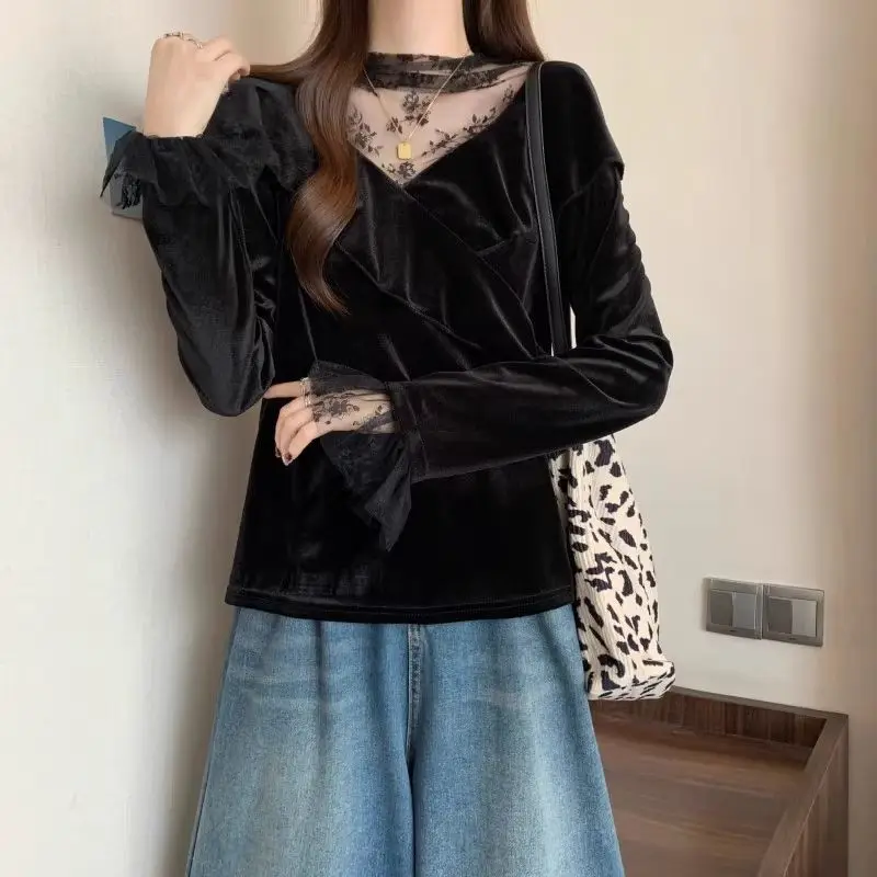 Bla Lace Patchwork Velvet Top Women's Faion Sweet Versatile Base irt French Sle Slim Fit Long Sve V-ne Regular T...
Bla Lace Patchwork Velvet Top Women's Faion Sweet Versatile Base irt French Sle Slim Fit Long Sve V-ne Regular T...