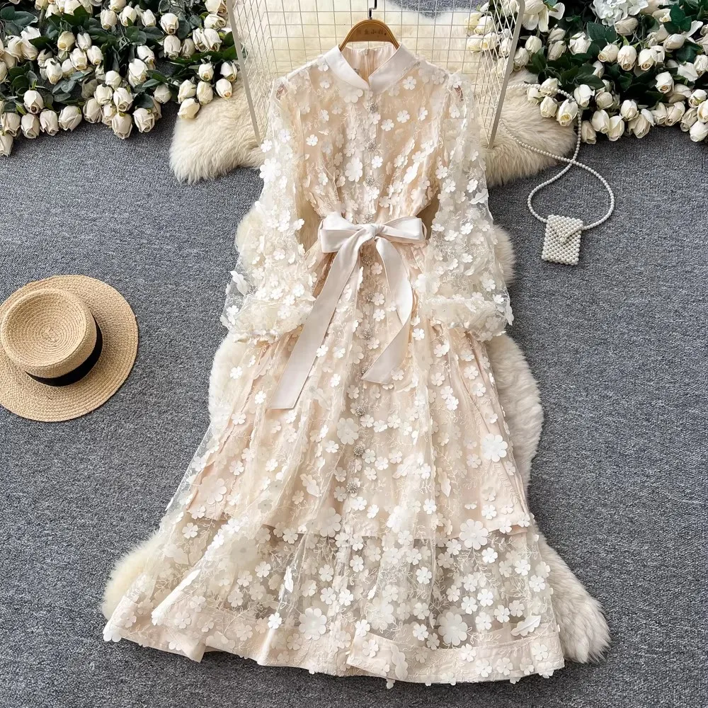 Summer Luxury 3D Flower Embroidery Mesh Long Dresses Party Elegant Long Puff Sleeve A-Line Tulle Prom Formal Dress Women
Summer Luxury 3D Flower Embroidery Mesh Long Dresses Party Elegant Long Puff Sleeve A-Line Tulle Prom Formal Dress Women