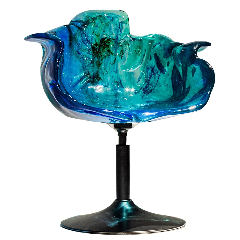 Italian flower dining chair high-end designer rotating lifting transparent resin chair
Italian flower dining chair high-end designer rotating lifting transparent resin chair