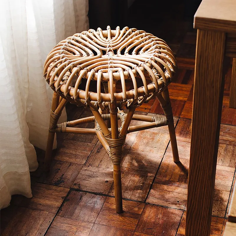 Vintage small rattan woven round stool, simple household woven jellyfish stool, dressing stool, homestay dining stool
Vintage small rattan woven round stool, simple household woven jellyfish stool, dressing stool, homestay dining stool