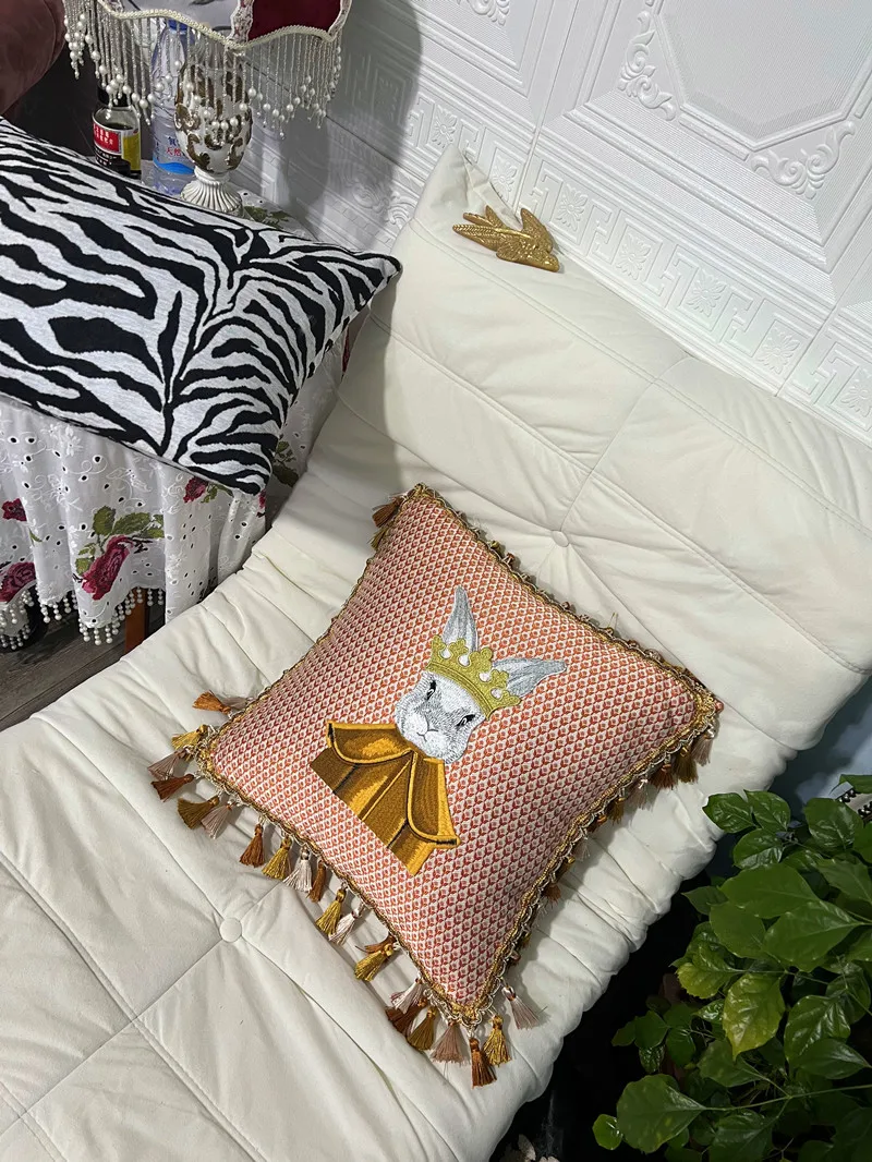 Retro Square Living Room Pillow Heavy Embroidery Cartoon Home Waist Cushion Tassel Decorative Throw Pillow Plush Rabbit Mr
Retro Square Living Room Pillow Heavy Embroidery Cartoon Home Waist Cushion Tassel Decorative Throw Pillow Plush Rabbit Mr