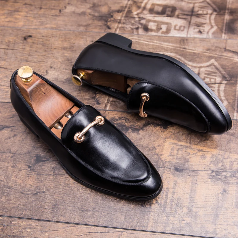 Spring Pointed Men's Formal Shoes Banquet High-end Dress Shoes Men's Office Business Shoes Soft Soles Comfortable Casual Shoes
Spring Pointed Men's Formal Shoes Banquet High-end Dress Shoes Men's Office Business Shoes Soft Soles Comfortable Casual Shoes