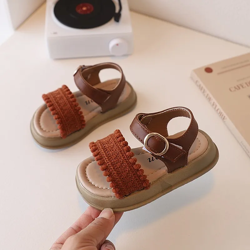 Summer Kids Sandals for Girls Anti-slippery Soft Sole Toddler Beach Shoes Girls Crochet Sandals Boho Style Vacation Casual Wear
Summer Kids Sandals for Girls Anti-slippery Soft Sole Toddler Beach Shoes Girls Crochet Sandals Boho Style Vacation Casual Wear