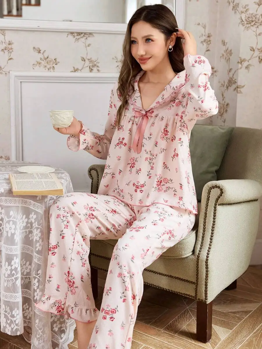 Womens Floral Print Bowknot Pajama Set With Long Sleeve Top And Ankle-Length Pants
Womens Floral Print Bowknot Pajama Set With Long Sleeve Top And Ankle-Length Pants