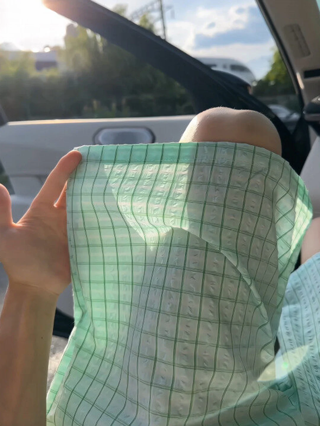 Mint een Ice Silk Plaid Men's Summer Thin Breathable Qui Dry Sun Protection Casual Five-Quarter Length orts
Mint een Ice Silk Plaid Men's Summer Thin Breathable Qui Dry Sun Protection Casual Five-Quarter Length orts