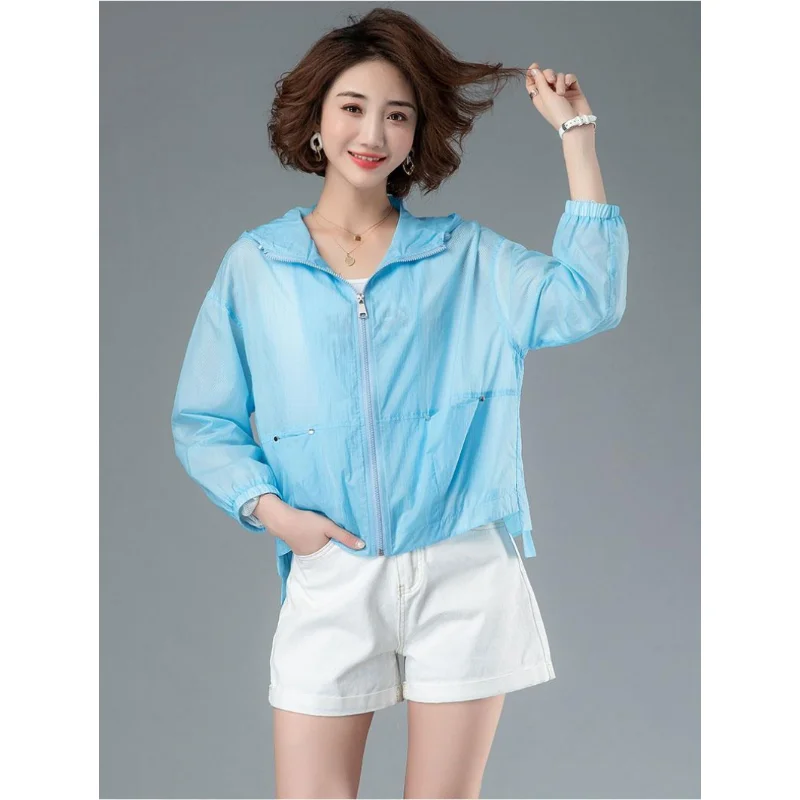 Sun Protection Clothing for Women 2023 New Summer Middle Aged Wear Thin Short Coat Loose Breathable Long Sleeved Hooded Jacket
Sun Protection Clothing for Women 2023 New Summer Middle Aged Wear Thin Short Coat Loose Breathable Long Sleeved Hooded Jacket