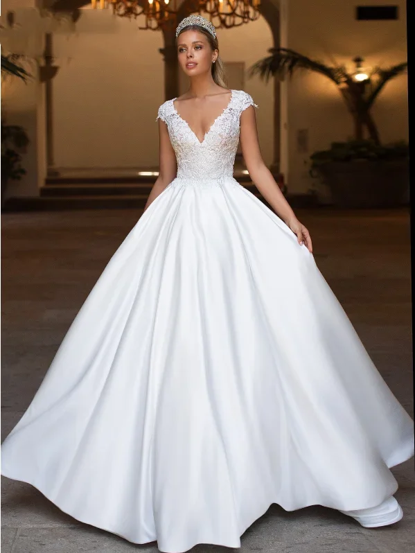 Flavinke Customized Satin Wedding Dresses 2025 Cap Sleeve Sexy V Neck Boho Bride Dresses Princess Wedding Gown Vestido de novia
Flavinke Customized Satin Wedding Dresses 2025 Cap Sleeve Sexy V Neck Boho Bride Dresses Princess Wedding Gown Vestido de novia