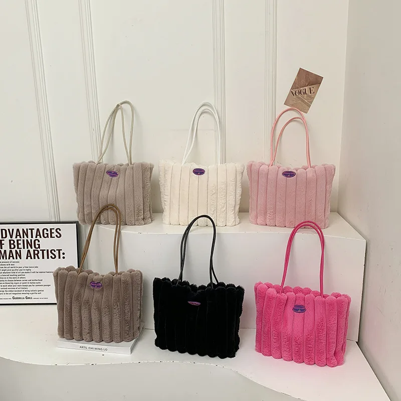 Зимние плюшевые повседневные сумки-тоут большой вместимости для женщин, сумки на плечо, дизайнерские сумки, кошелек и сумки, женские сумки Сумка Женская
Зимние плюшевые повседневные сумки-тоут большой вместимости для женщин, сумки на плечо, дизайнерские сумки, кошелек и сумки, женские сумки Сумка Женская