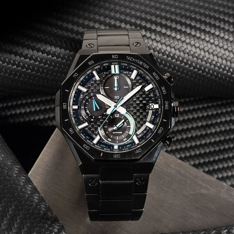 The Steel Racing Watch: a fusion of speed and precision, combining sporty style with the world at your fingertips
The Steel Racing Watch: a fusion of speed and precision, combining sporty style with the world at your fingertips