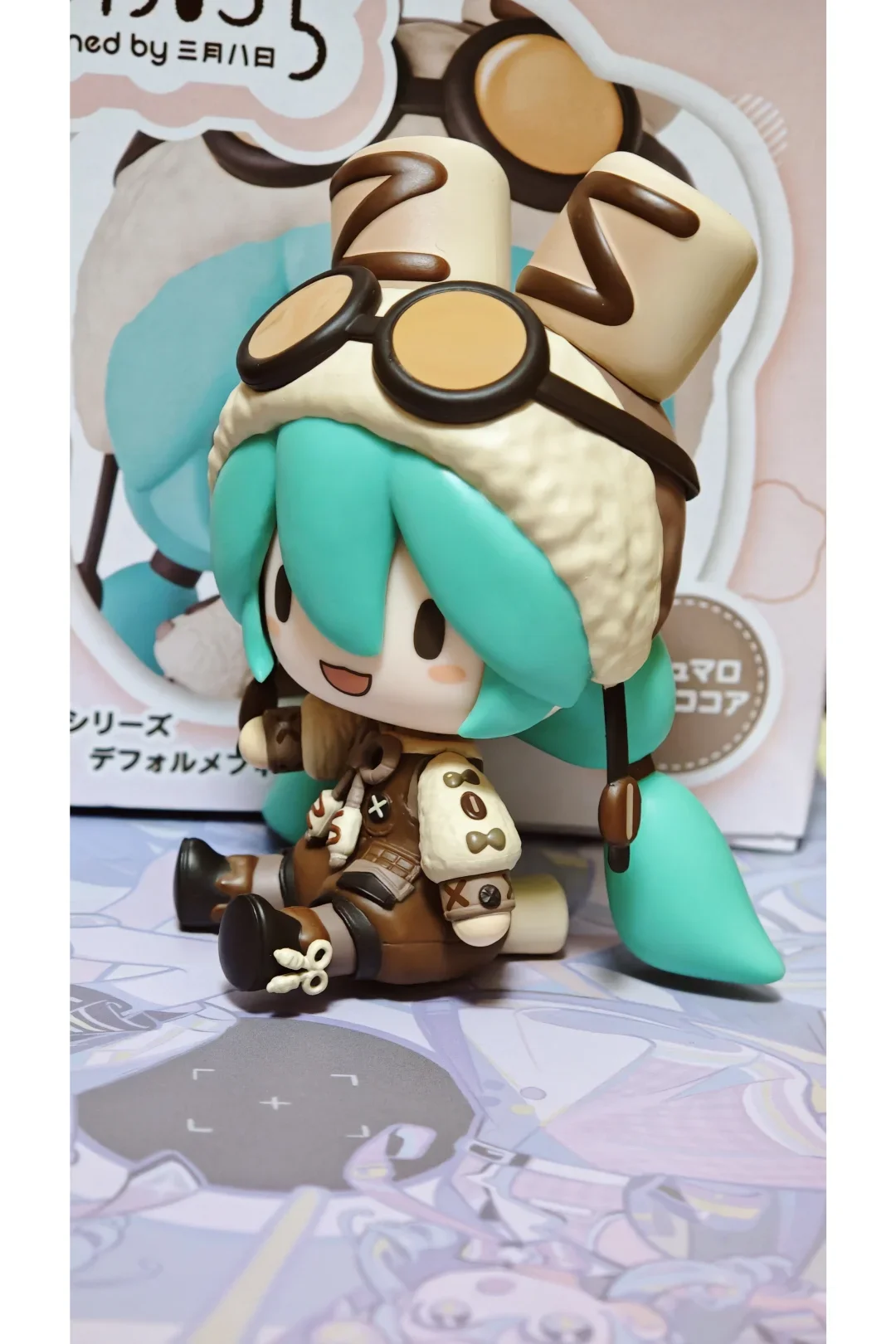Virtual Singer Miku Hot Cocoa Chibi Action Figure Kawaii Sitting Pose Desktop Ornament Collectable Toy Festival Surprise Gift
Virtual Singer Miku Hot Cocoa Chibi Action Figure Kawaii Sitting Pose Desktop Ornament Collectable Toy Festival Surprise Gift