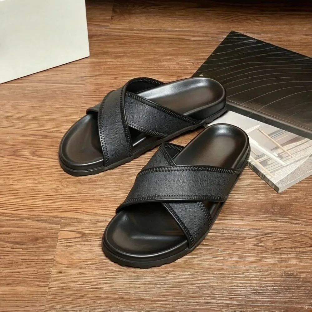 2026 Spring Summer New Unisex Soft Sole Slides Single Strap Sandals All-Matching Clean Girl Aesthetic Genderless Fashion Cloud-Like Sole Indoor-Outdoor Design Non-Slip Rubber Sole for Men Women Home Bathroom Daily Errands
2026 Spring Summer New Unisex Soft Sole Slides Single Strap Sandals All-Matching Clean Girl Aesthetic Genderless Fashion Cloud-Like Sole Indoor-Outdoor Design Non-Slip Rubber Sole for Men Women Home Bathroom Daily Errands