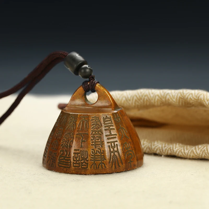 Vintage Bronze Paperweight Imitation Qin Dynasty Cultural Relics Paperweight Creative Painting Chinese Calligraphy Paper Weight
Vintage Bronze Paperweight Imitation Qin Dynasty Cultural Relics Paperweight Creative Painting Chinese Calligraphy Paper Weight