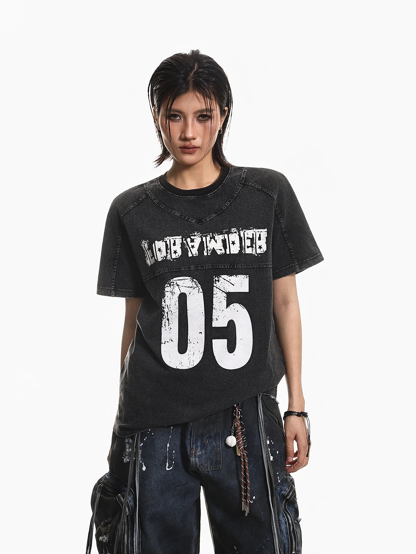 Washed American High Street round Neck Short Sleeve T-Shirt Women Summer Loose Top Printed Deconstructed Trendy Streetwear
Washed American High Street round Neck Short Sleeve T-Shirt Women Summer Loose Top Printed Deconstructed Trendy Streetwear