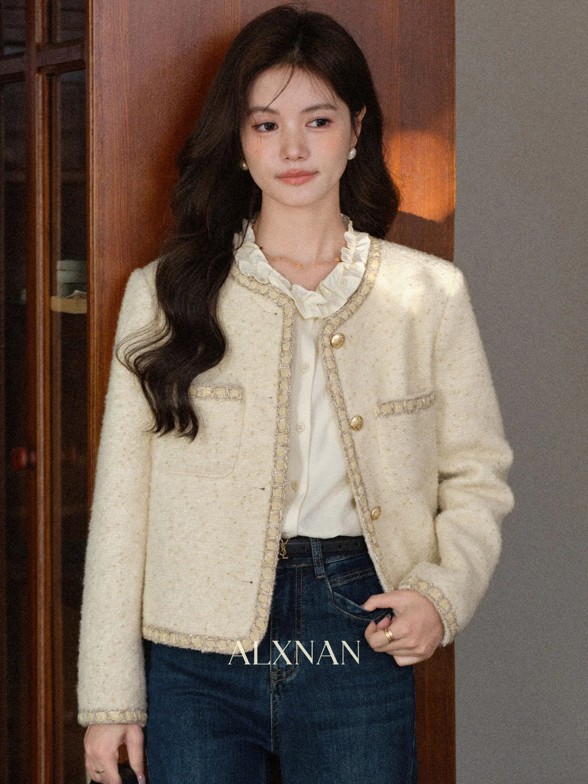 Раннеосенняя утепленная повседневная женская куртка в стиле Deer Southward Autumn Rice Country Field Small Fraance Wind, короткий топ
Раннеосенняя утепленная повседневная женская куртка в стиле Deer Southward Autumn Rice Country Field Small Fraance Wind, короткий топ