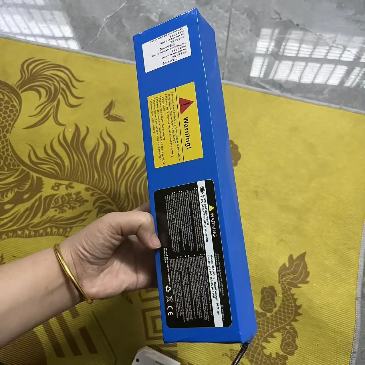 10S3P 36V 7800mah/7.8Ah Electric Scooter Battery 250W-500W 42V Electric Scooter Power Battery with BMS
10S3P 36V 7800mah/7.8Ah Electric Scooter Battery 250W-500W 42V Electric Scooter Power Battery with BMS