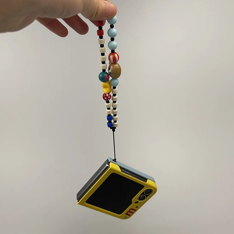 zflip6 Case Cute 3d Flip Case For Samsung Z Flip6 zflip5 Galaxy zflip6 5 Cases Kawaii Yellow Blue color Matching with Hand Chain
zflip6 Case Cute 3d Flip Case For Samsung Z Flip6 zflip5 Galaxy zflip6 5 Cases Kawaii Yellow Blue color Matching with Hand Chain