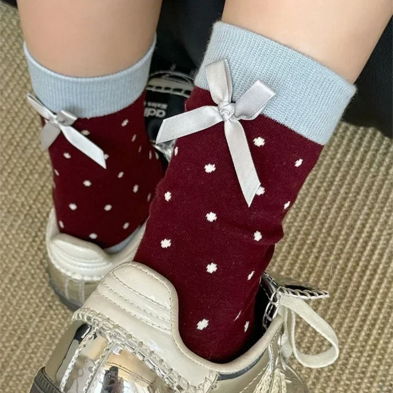 Wine Red Polka Dot Women Socks Cute Bow Sweet Girls JK Lolita Kawaii Socks Harajuku Retro Cotton Middle Tube Socks Korean Styles
Wine Red Polka Dot Women Socks Cute Bow Sweet Girls JK Lolita Kawaii Socks Harajuku Retro Cotton Middle Tube Socks Korean Styles