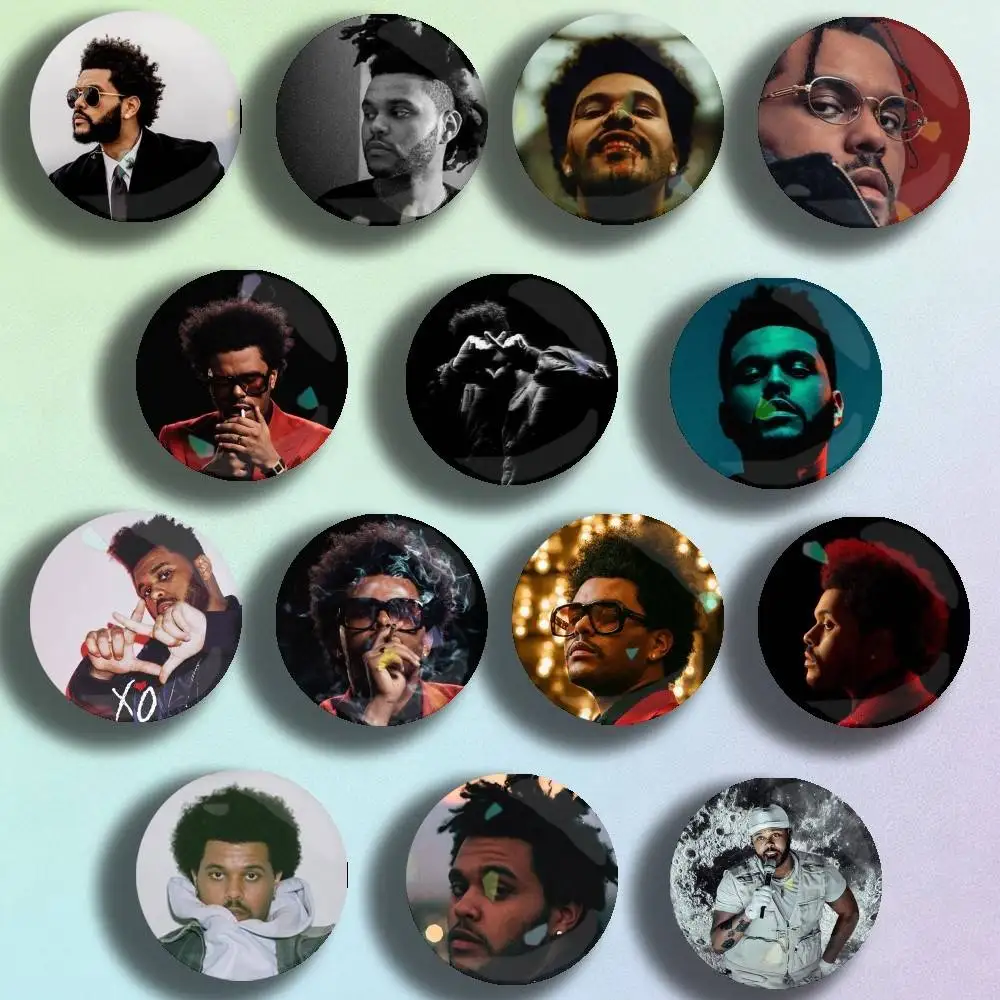 The W-Weeknd XO Singer Laser Badge Creative Pins Brooch for Bag Clothes Hat Decor Gifts Fans Collect
The W-Weeknd XO Singer Laser Badge Creative Pins Brooch for Bag Clothes Hat Decor Gifts Fans Collect