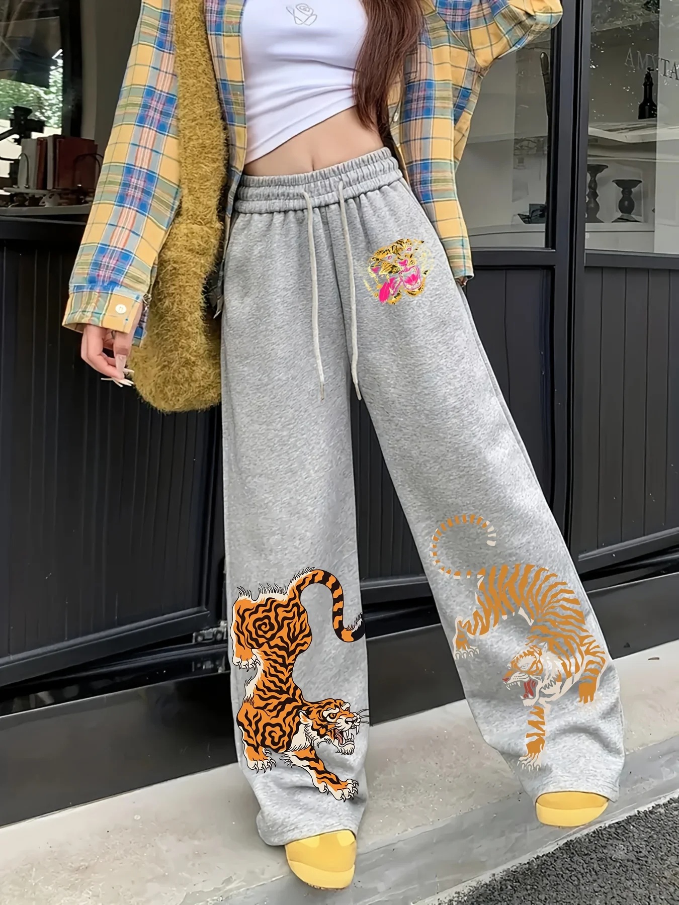 Tiger Pattern Printed Loose Straight-leg Pants, Fashionable and Versatile, Drawstring Elastic Waist-wide Leg Sports Pants
Tiger Pattern Printed Loose Straight-leg Pants, Fashionable and Versatile, Drawstring Elastic Waist-wide Leg Sports Pants