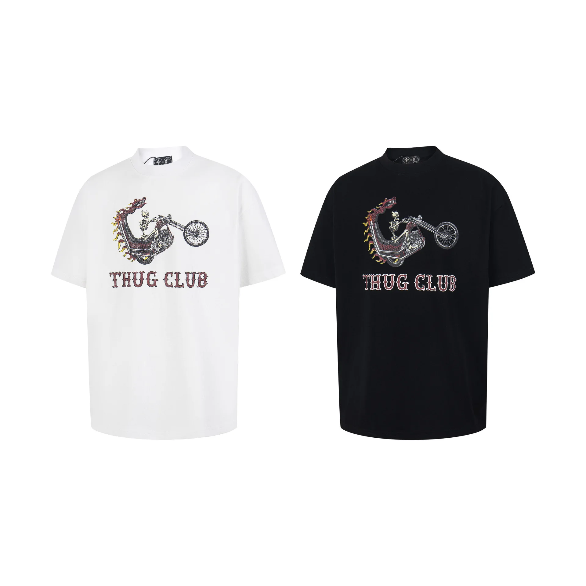 Thug Club Retro Motorcycle Flame Skull Knight Logo Printed Short Sleeve for Men and Women American Streetwear Brand
Thug Club Retro Motorcycle Flame Skull Knight Logo Printed Short Sleeve for Men and Women American Streetwear Brand