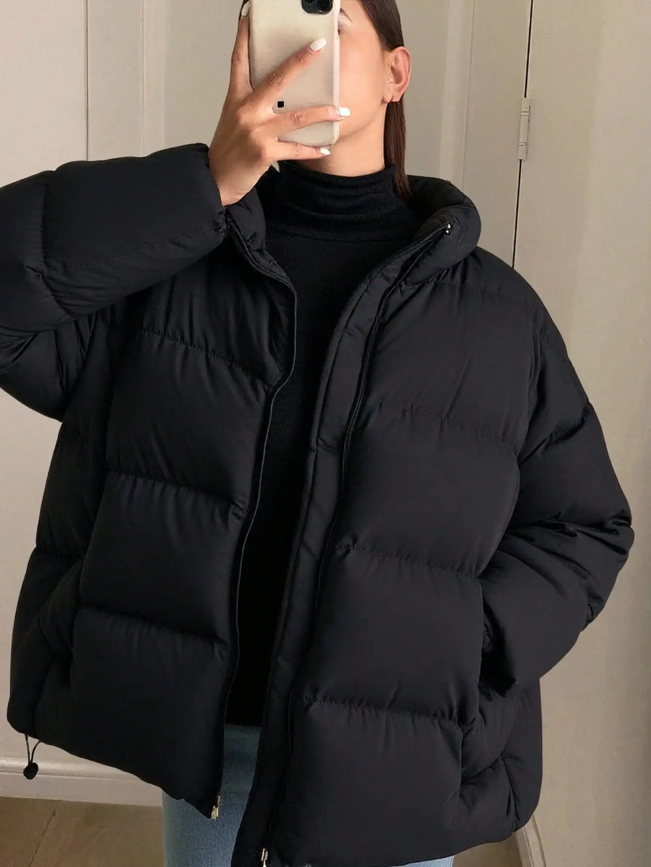 Women's Black Puffer Jacket with Hood, Drop Shoulder, Zip Front, Casual Winter Coat
Women's Black Puffer Jacket with Hood, Drop Shoulder, Zip Front, Casual Winter Coat
