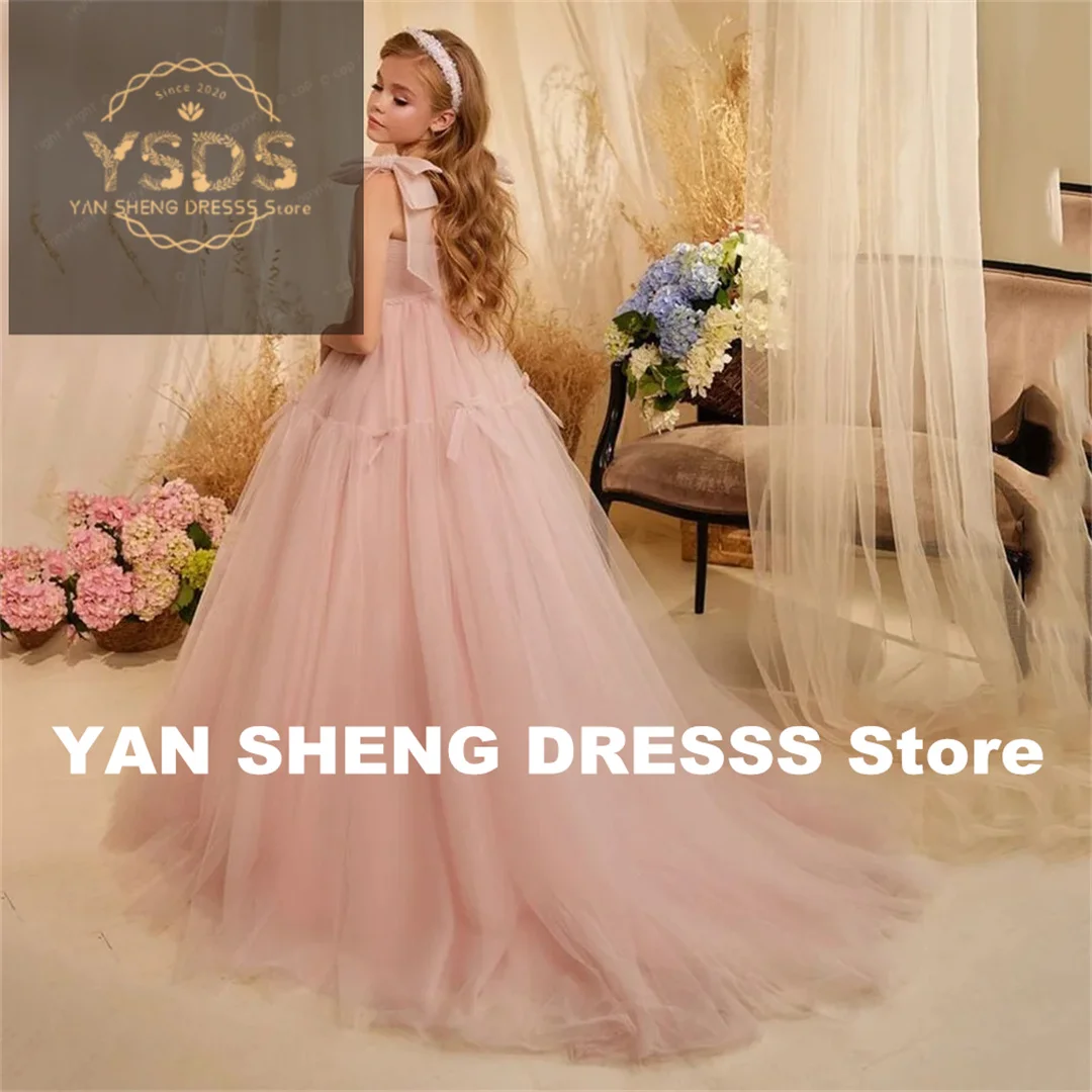 Pleat Luxury Bow Strapless A Line Long Ball Flower Girl Dress Floor Length Sweep Train Summer Style Classic Communion Gown
Pleat Luxury Bow Strapless A Line Long Ball Flower Girl Dress Floor Length Sweep Train Summer Style Classic Communion Gown