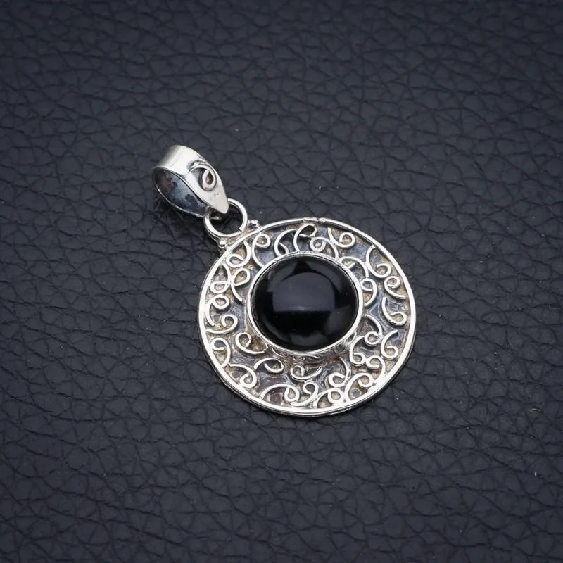 StarGems, черный оникс, ручная работа, 925 пробы, серебряная подвеска 1,25 "F3986
StarGems, черный оникс, ручная работа, 925 пробы, серебряная подвеска 1,25 "F3986