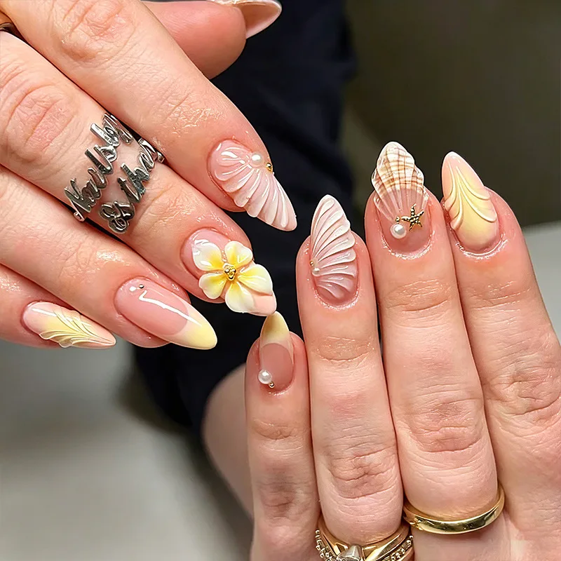 Wear Armor Short Almond 3D Flower Shell Gradient Nail Art
Wear Armor Short Almond 3D Flower Shell Gradient Nail Art