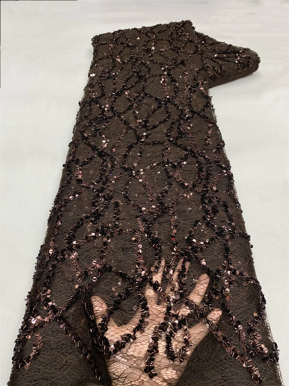 Luxury African Heavy Beaded 2026 High Quality Nigerian Sequins with Pearl Lace French Groom Tulle Fabric for Party Dress NXZ6436
Luxury African Heavy Beaded 2026 High Quality Nigerian Sequins with Pearl Lace French Groom Tulle Fabric for Party Dress NXZ6436
