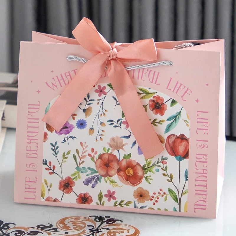 Light Luxury Teacher's Day Mother's Day Gift Bag Valentine's Day Gift Bag Birthday Gift Handbag Ins Wedding Souvenir Paper Bag
Light Luxury Teacher's Day Mother's Day Gift Bag Valentine's Day Gift Bag Birthday Gift Handbag Ins Wedding Souvenir Paper Bag